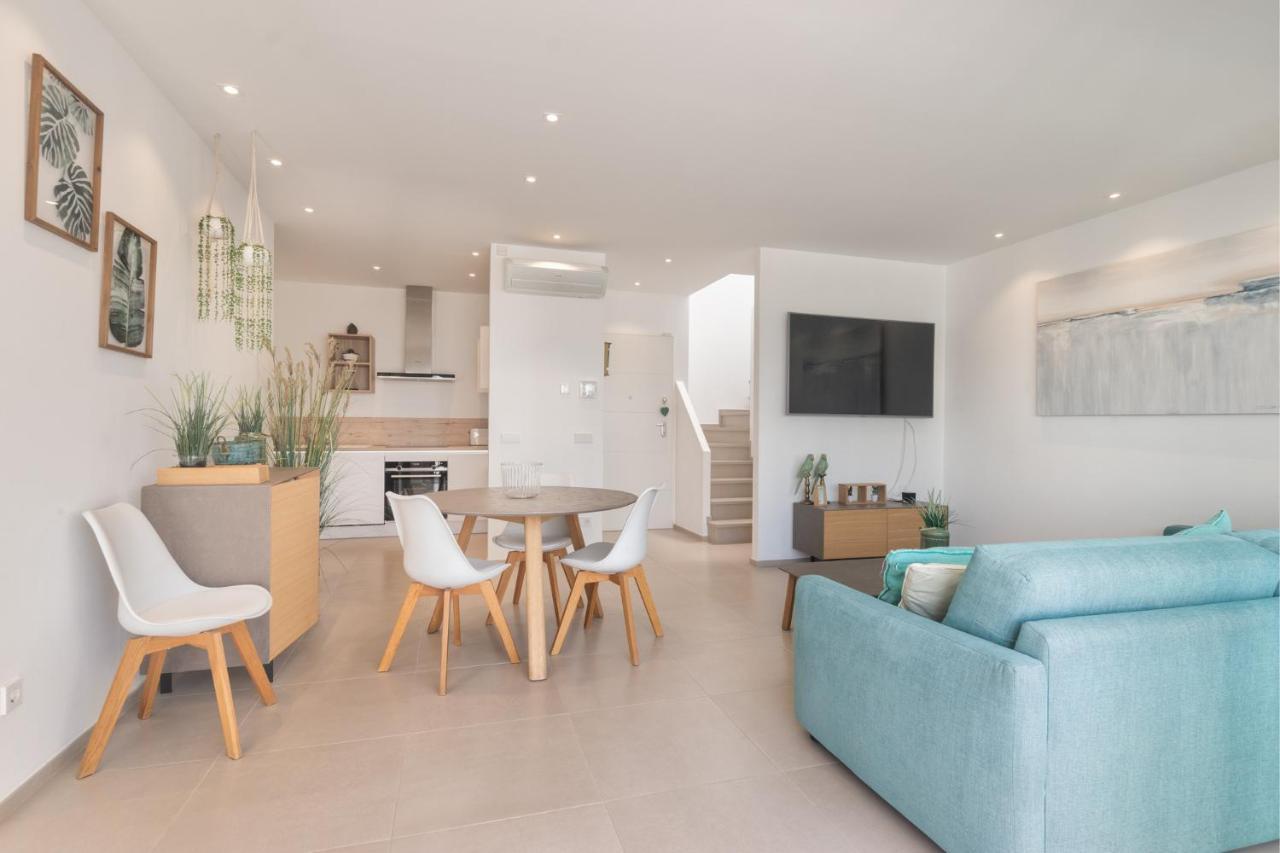 Apartments Lara Podgora Bagian luar foto